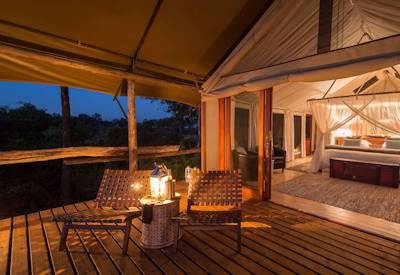 Private viewing and dining decks