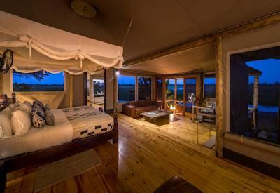 Luxury safari suite