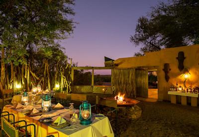 Small group dinner experience in Mashatu