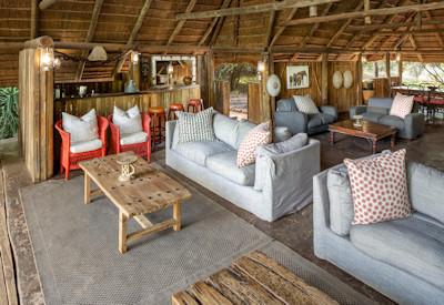 Thatched lounge and library area
