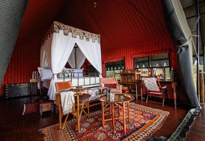 Stunning accommodation with romantic four poster beds
