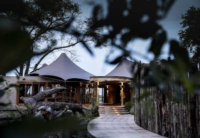 Luxury central guest area