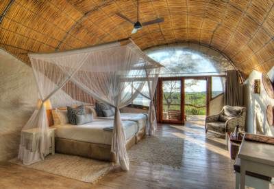 Large luxurious safari suites