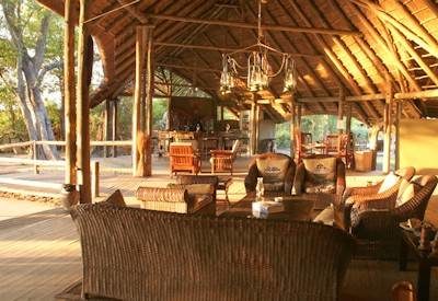Central thatched lounge area