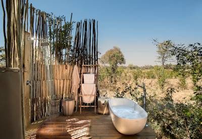 Stunning outdoor private bath