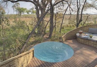 Sandibe private plunge pools