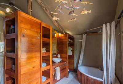 Lovely camp en-suite bathrooms