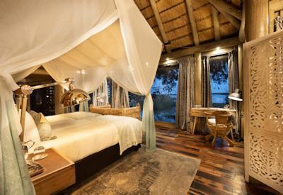 Private suites with very spacious inner floorspace