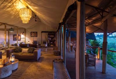 Central lounge and vewing area