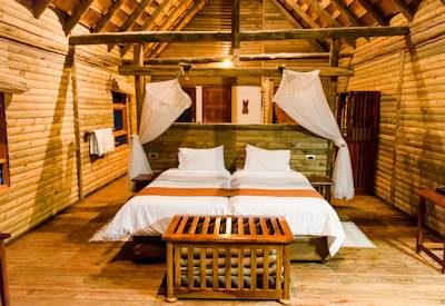Classic safari chalets