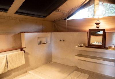 Beautiful and large en-suite bathrooms