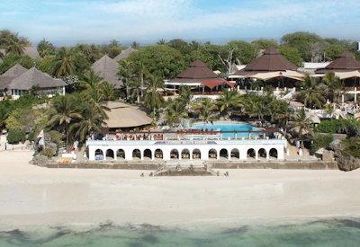 Pool overlooking the Ocean