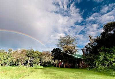 Private safari villas in the Mara