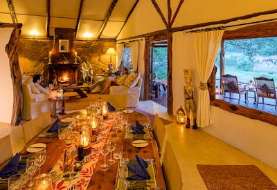 Central dining area with fireplace