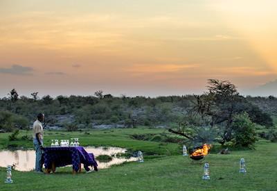 Sundowners in the Mara Traiangle