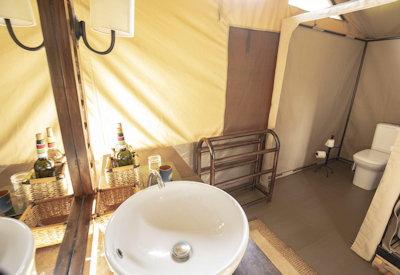 En-suite bathrooms with showers