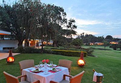 Dining out on those manicure lawns