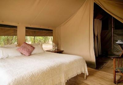 Classic safari en-suite bedrooms