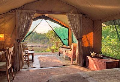 Large classic tented safari suites