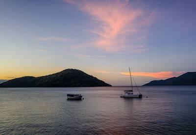 Luangwa and Malawi Sailing Safari
