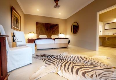 Luxury en-suite accommodation with air conditioning