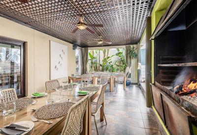 Indoor and outdoor dining areas for tasty meals