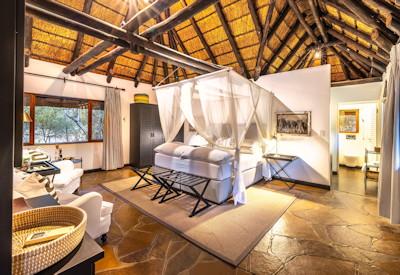 Luxurious en-suite bedrooms with air conditioning