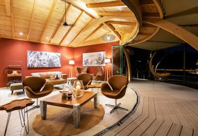 Naturally ventilated suites oprn to the elements