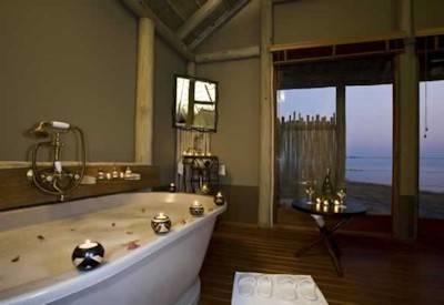 Bathtub