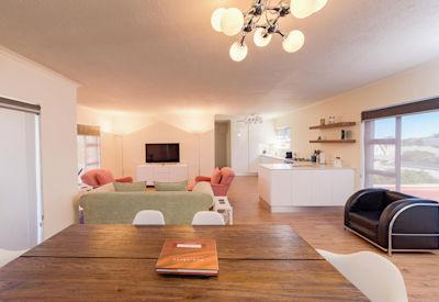 Rooms with complimentary wireless internet access