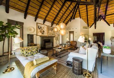 Mushara lounge and fireplace