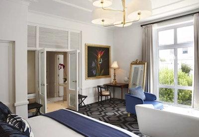 Luxury linen and luxury toiletries