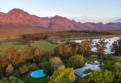 Views out over the private nature reserve and Riebeek Valley