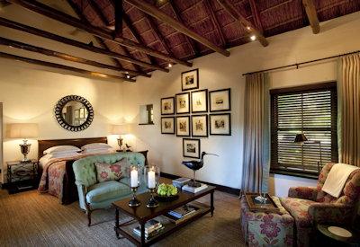 Luxury accommodation in villas with air conditioning