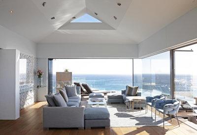 Views out over Cape Town and Bantry Bay