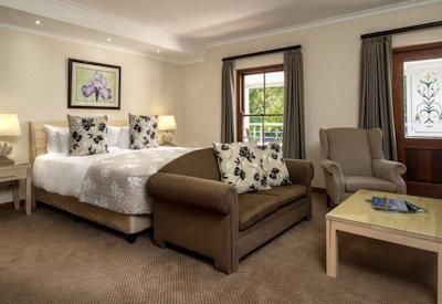 Deluxe suites with flat screen tv
