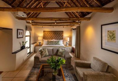 Luxury en-suite bedrooms with air conditioning