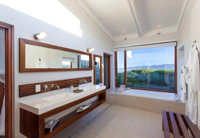 Luxurious en-suite bathrooms