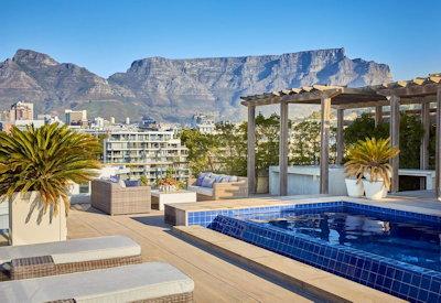 Views of the mother city and Table Mountain