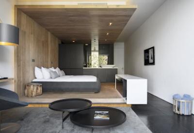 Near the famous Camps Bay beachfront