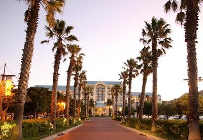 Table Bay Hotel