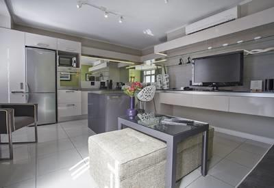 All suite hotel with classic family villas and apartments