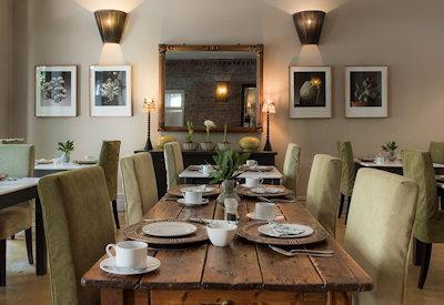 En-suite bathrooms with walk in shower