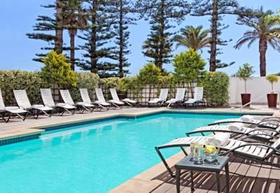 Large private pool with loads of sun loungers