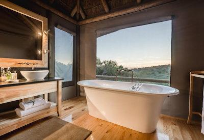 En-suite bathrooms with spa bath