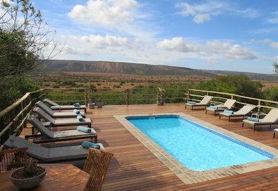 A spectacular lodge swimming pool area
