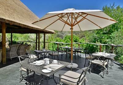 Viewing deck and the Shamwari Game Reserve