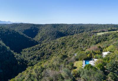Great peaceful location overlooking indigenous forest