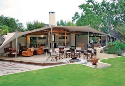 Outdoor lounge and sitting area