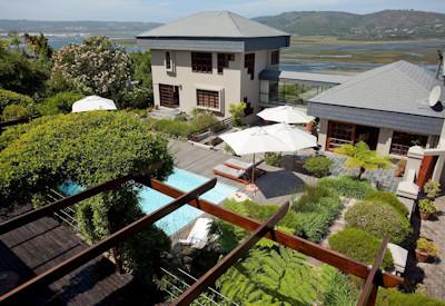 Kanonkop with views out over the Knysna Lagoon